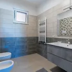 بيت للعطل Rupes House روشيلا لونيكا