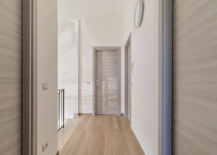 Rupes House 別荘 *