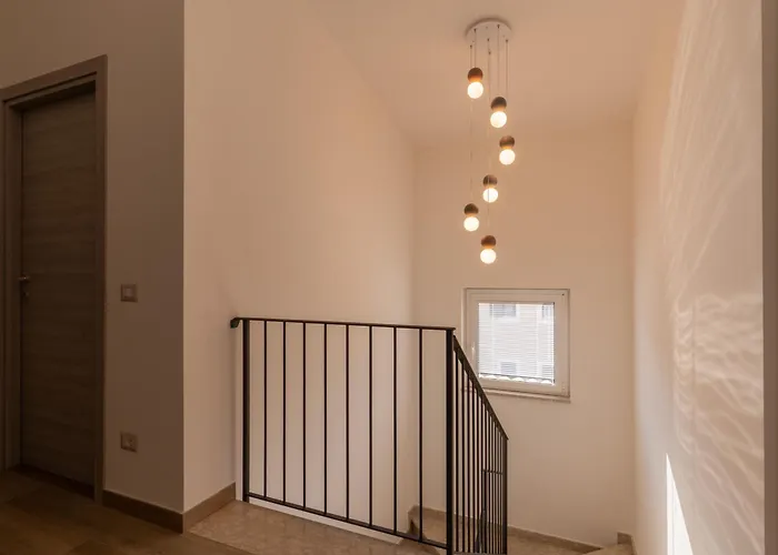 Rupes House 別荘 *