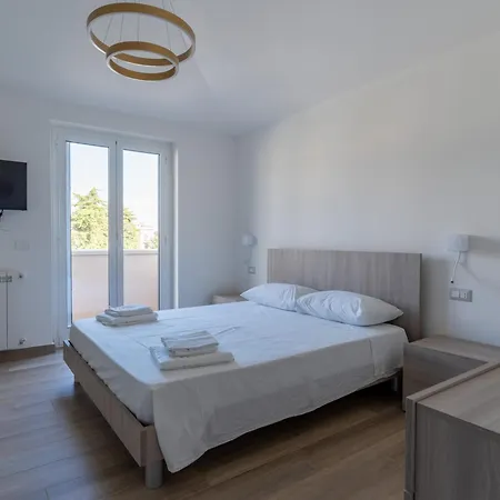 بيت للعطل Rupes House روشيلا لونيكا